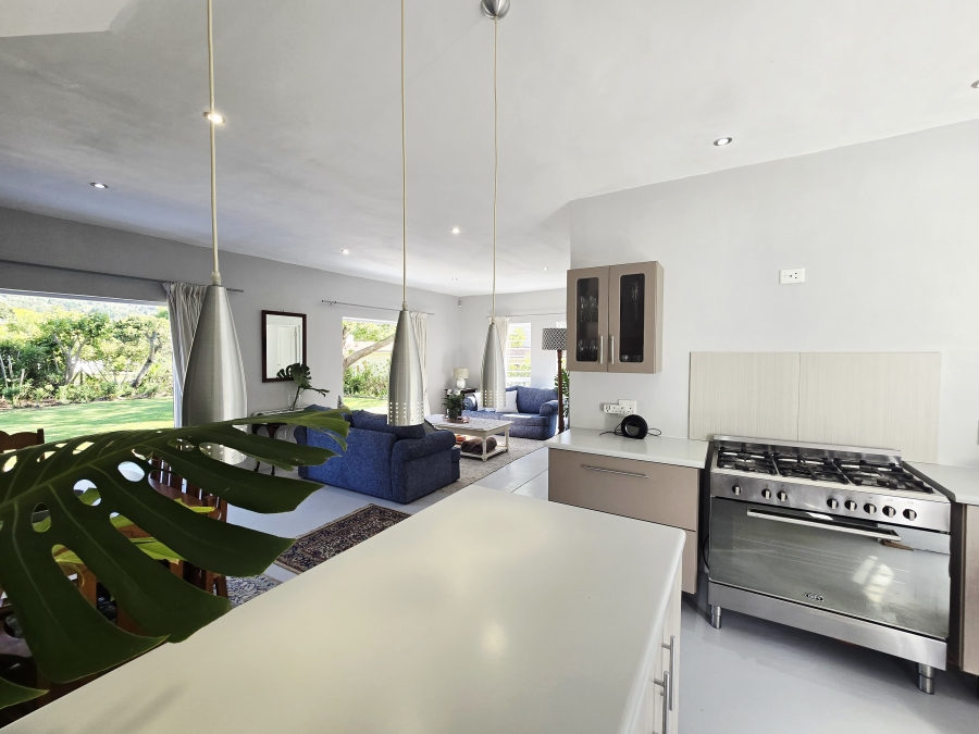 4 Bedroom Property for Sale in Fernridge Western Cape